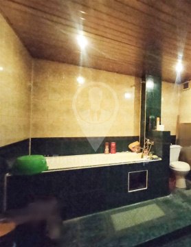 3-к квартира, 1/10 эт., 72м²