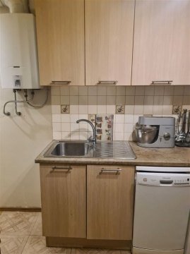 3-к квартира, 2/5 эт., 62м²