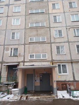 2-к квартира, 9/9 эт., 42м²