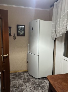 2-к квартира, 4/5 эт., 56м²