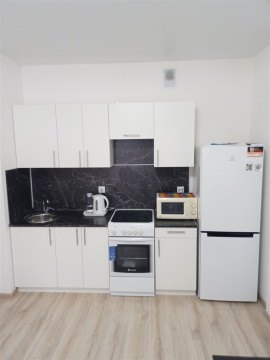 2-к квартира, 3/23 эт., 33м²